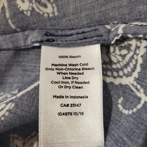 Talbots Smocked Paisley Keyhole Tie Neck Blouse Top Womens Size L Blue Boho - Picture 9 of 10